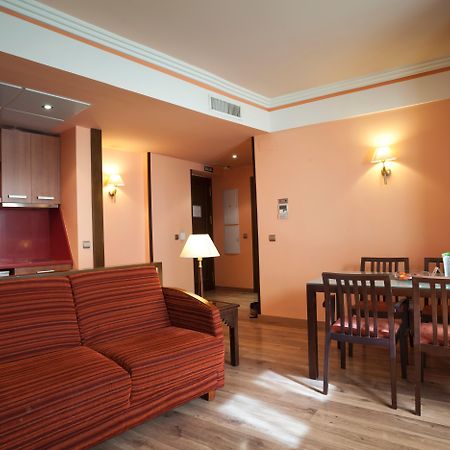 Suites Gran Via 44 Granada Exteriör bild