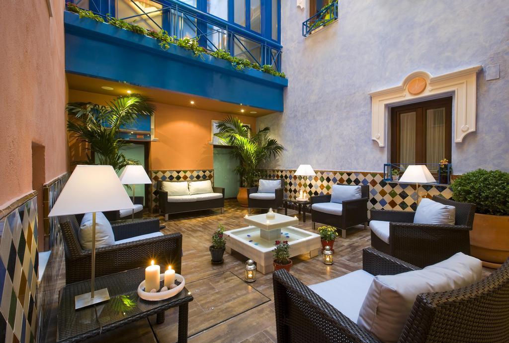 Suites Gran Via 44 Granada Exteriör bild