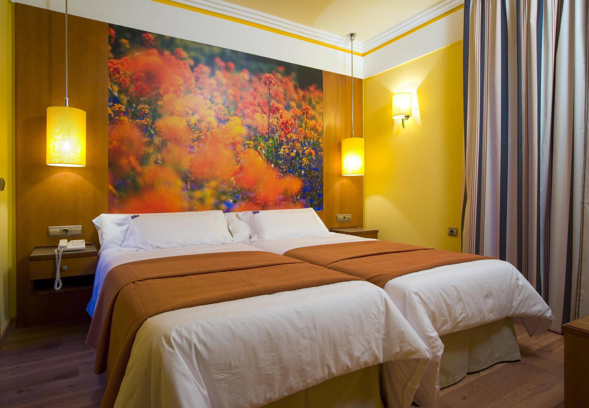 Suites Gran Via 44 Granada Exteriör bild