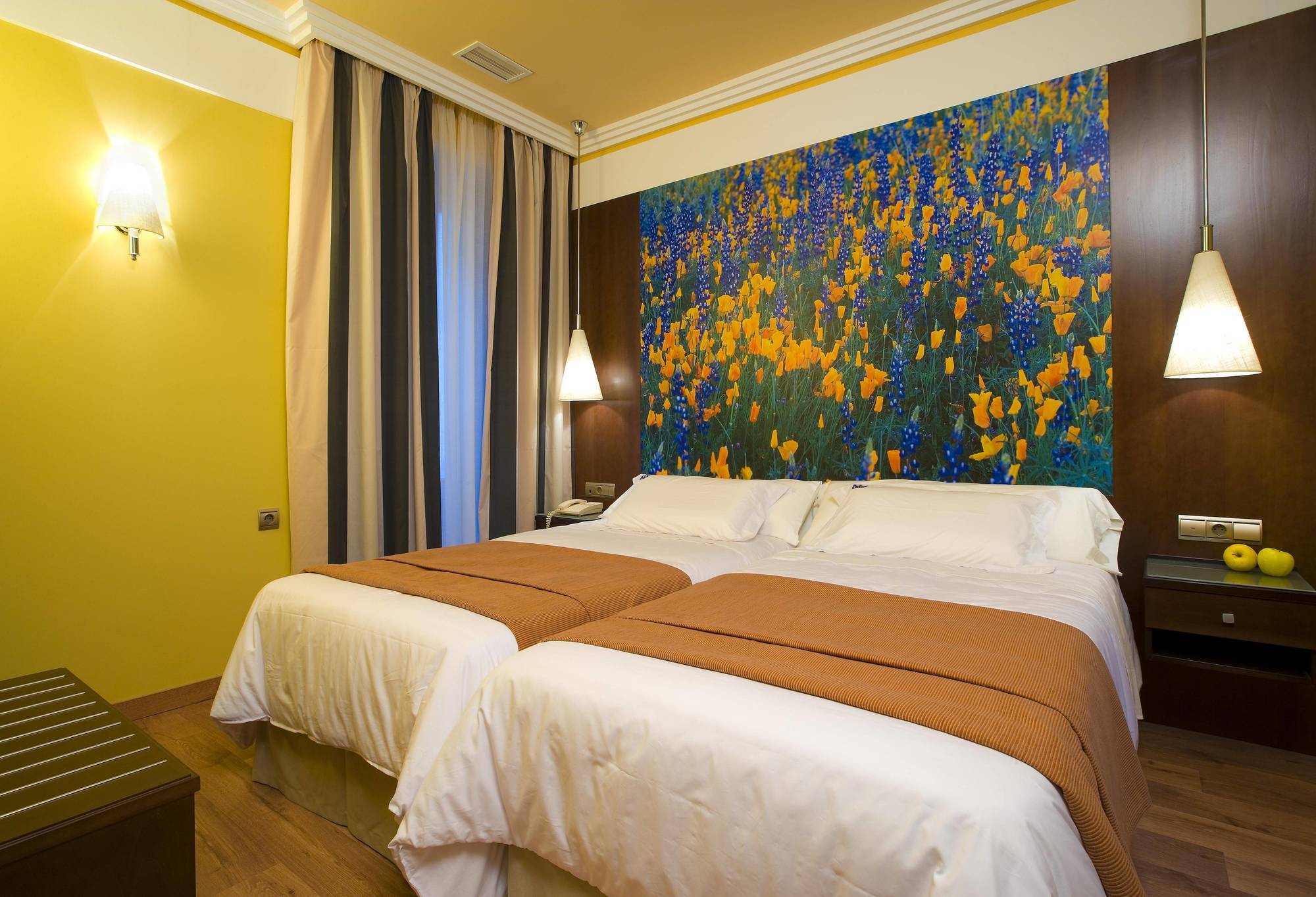 Suites Gran Via 44 Granada Exteriör bild