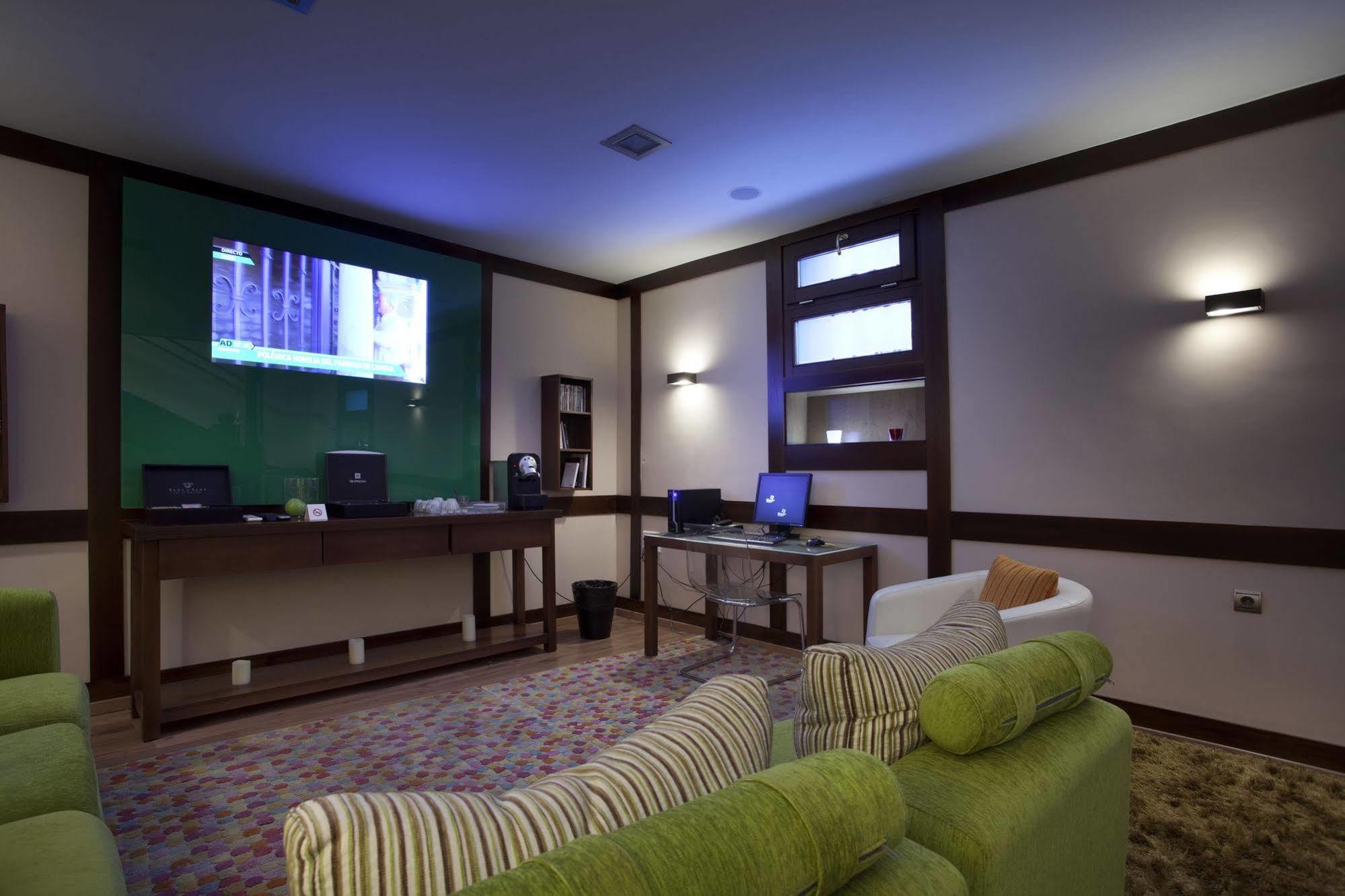 Suites Gran Via 44 Granada Exteriör bild